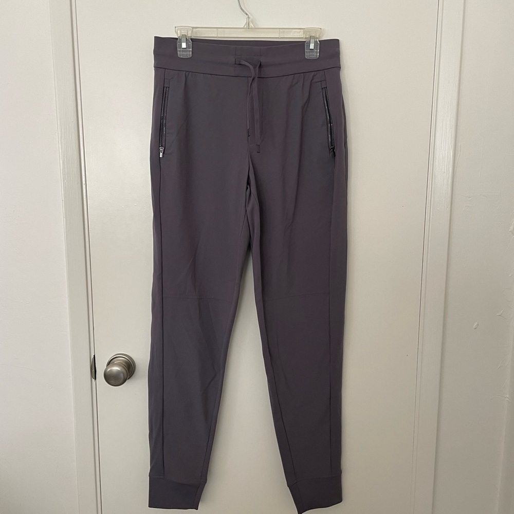 Athleta Headlands Hybrid Mid Rise Jogger 8T